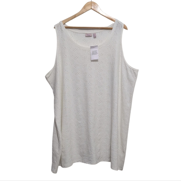 NWT LOGO Layers By Lori Goldstein White Eyelet Tank Top Amari Style Size 3X - Picture 1 of 9